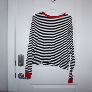 Black/white striped long sleeve